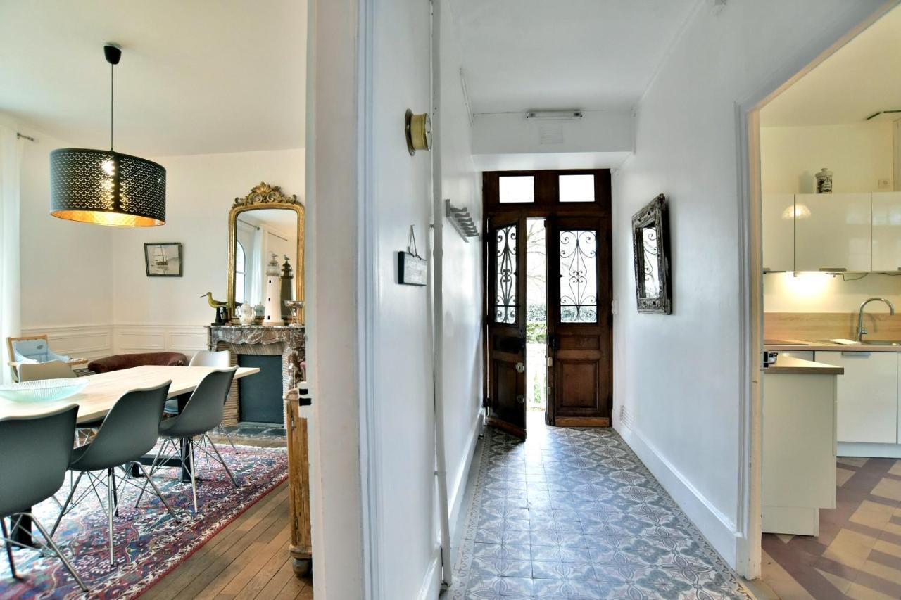 La Brise Cancalaise - Maison Typique Avec Vue Mer Cancale Exterior photo